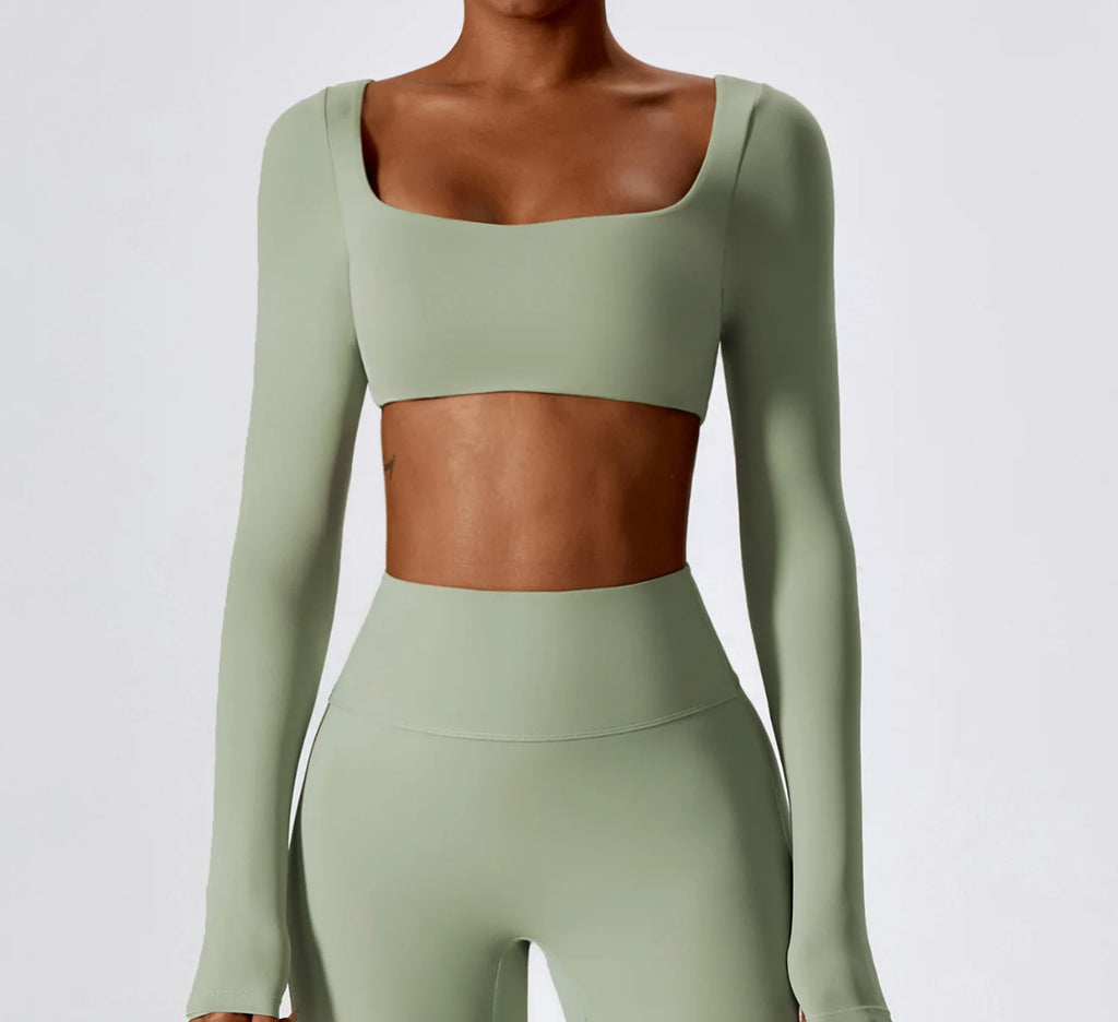 Long sleeve crop green