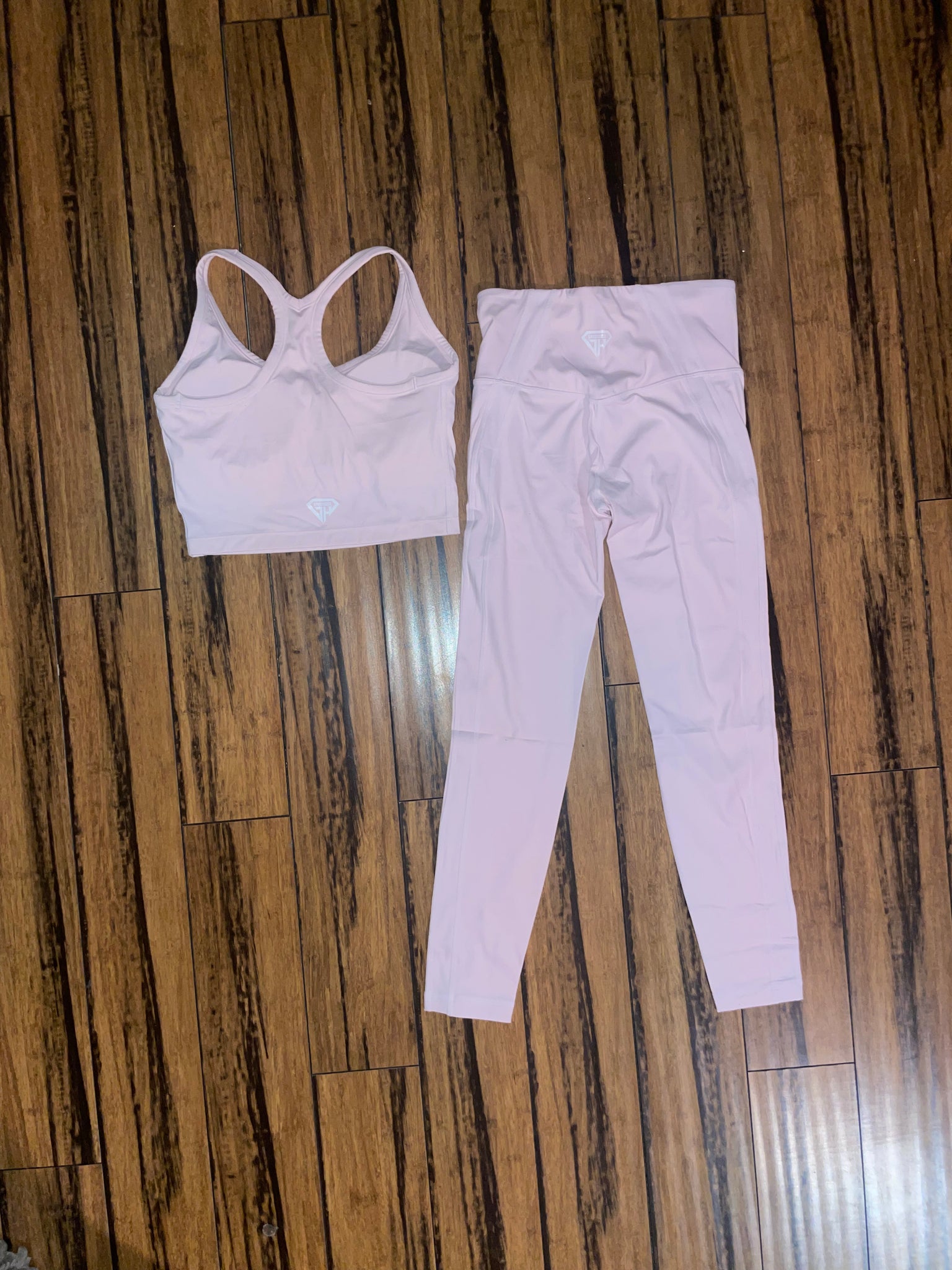 Conquer leggings baby pink